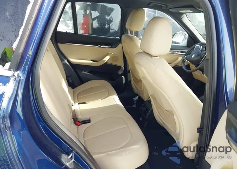 2016 BMW X1 xDrive28I z USA, uszkodzony, nr VIN WBXHT3C36G5E48649